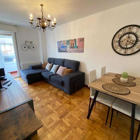 Piso Con Preciosa Galeria Y Garaje Appartement Santander Buitenkant foto